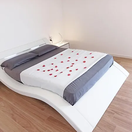 Guest house - La Bella *